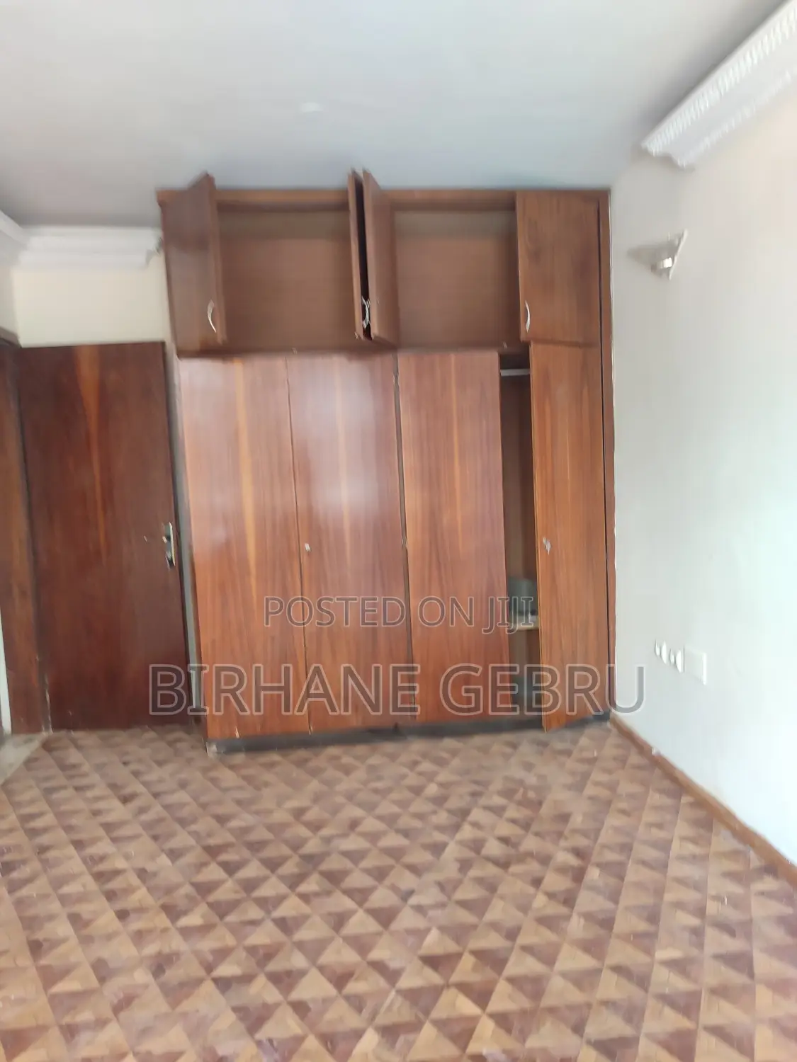 7bdrm House in G+2, Nifas Silk-Lafto for rent