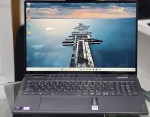 New Laptop Lenovo Yoga 7i 16GB Intel Core Ultra 7 SSD 512GB