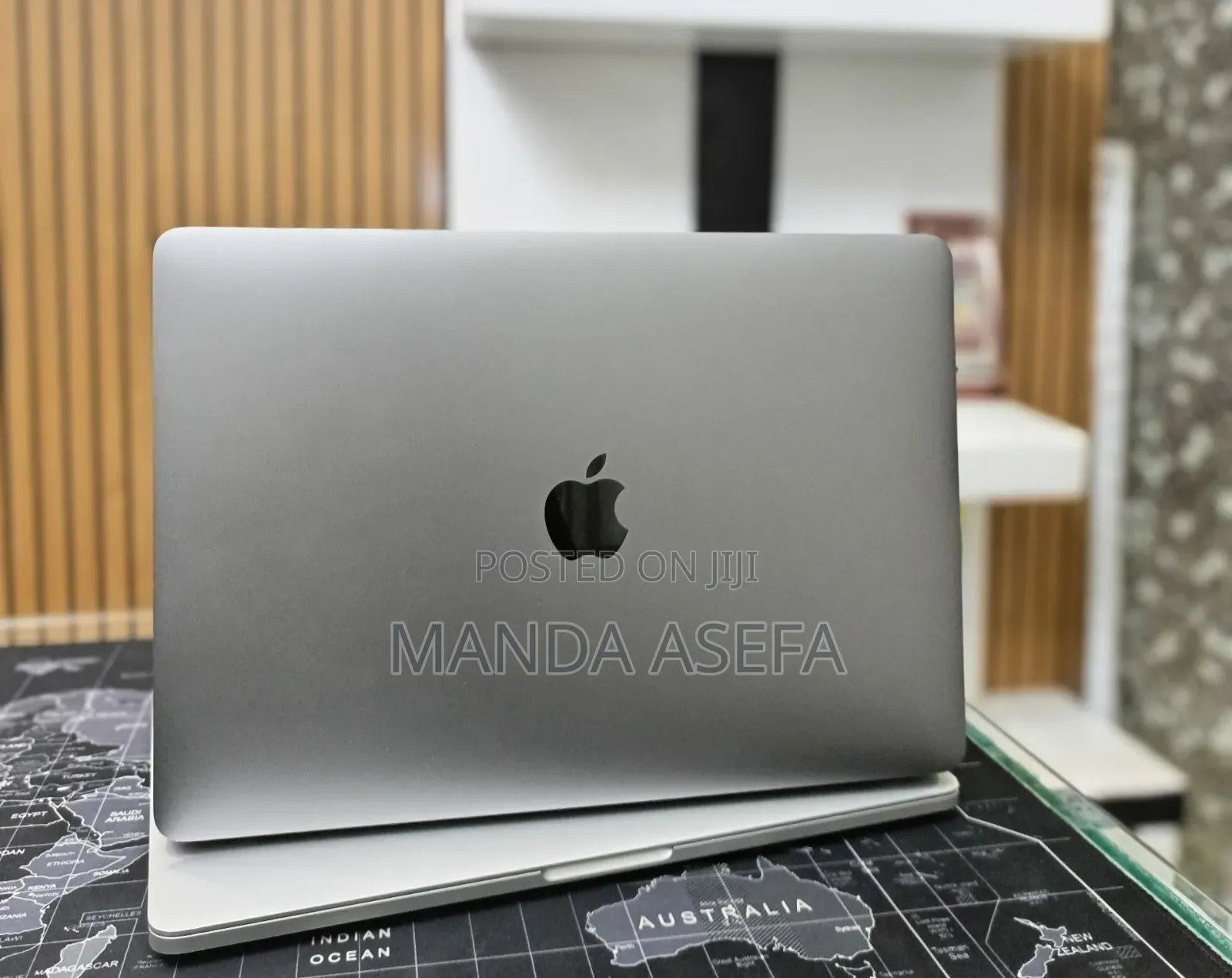 New Laptop Apple MacBook Pro 2017 16GB Intel Core i5 SSD 256GB