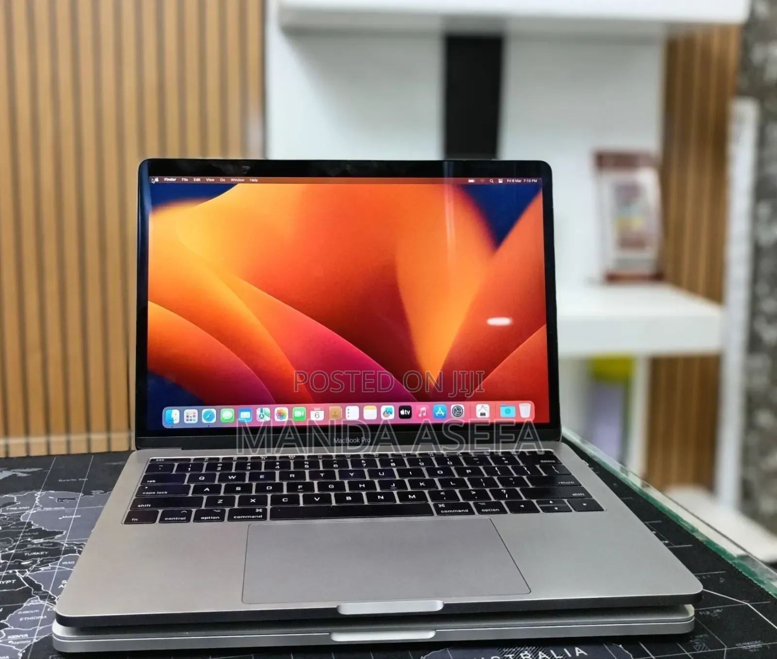 New Laptop Apple MacBook Pro 2017 16GB Intel Core i5 SSD 256GB