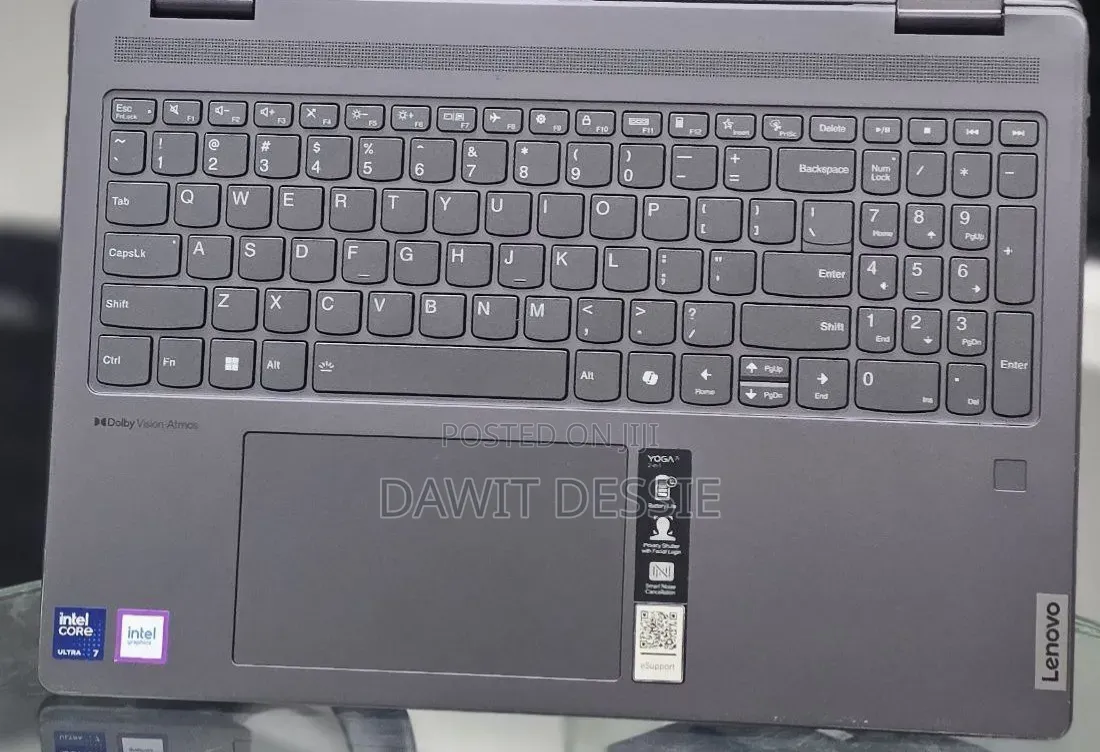 New Laptop Lenovo Yoga 7i 16GB Intel Core Ultra 7 SSD 512GB