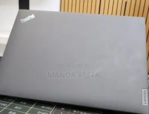 New Laptop Lenovo ThinkPad T14 8GB Intel Core i7 SSD 512GB