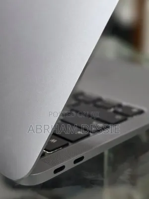 New Laptop Apple MacBook Air 2020 M1 8GB Apple M1 SSD 256GB
