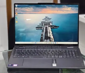 New Laptop Lenovo Yoga 7i 16GB Intel Core Ultra 7 SSD 512GB