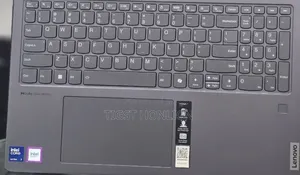 New Laptop Lenovo Yoga 7i 16GB Intel Core Ultra 7 SSD 512GB