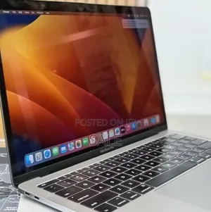 New Laptop Apple MacBook Pro M1 16GB Intel Core i5 SSD 256GB
