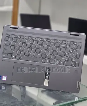 New Laptop Lenovo Yoga 7i 16GB Intel Core Ultra 7 SSD 512GB