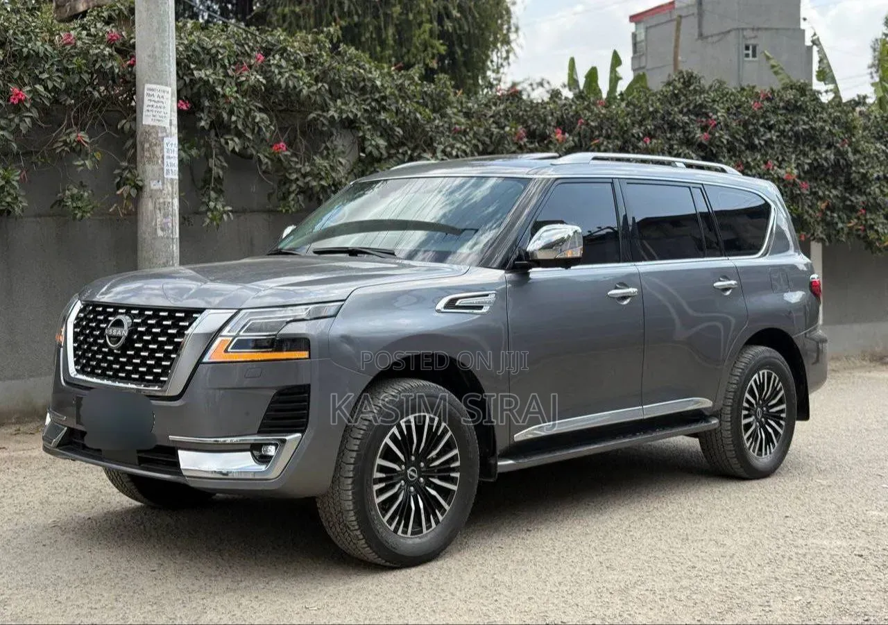 Nissan Patrol 2023 Gray
