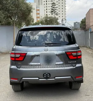 Nissan Patrol 2023 Gray