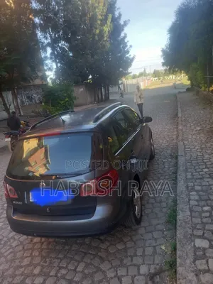 Volkswagen Suran 2008 Gray