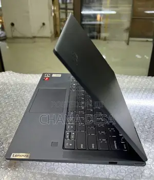 New Laptop Lenovo Yoga 7i 16GB AMD Ryzen 7 SSD 512GB