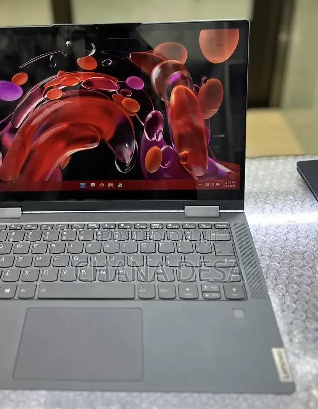 New Laptop Lenovo Yoga 7i 16GB AMD Ryzen 7 SSD 512GB
