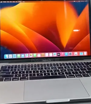 New Laptop Apple MacBook Pro 2017 16GB Intel Core i5 SSD 256GB