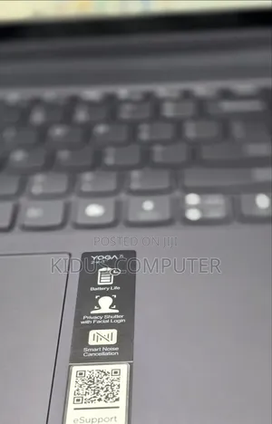New Laptop Lenovo Yoga 7i 16GB Intel Core Ultra 7 SSD 512GB