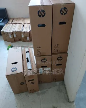 New HP 200 G4 22 All-in-One 16GB Intel Core i7 HDD+SSD 1T