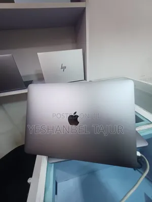 New Laptop Apple MacBook Pro M1 16GB Intel Core i5 SSD 512GB