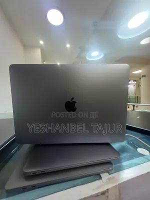 New Laptop Apple MacBook Pro M1 16GB Intel Core i5 SSD 512GB