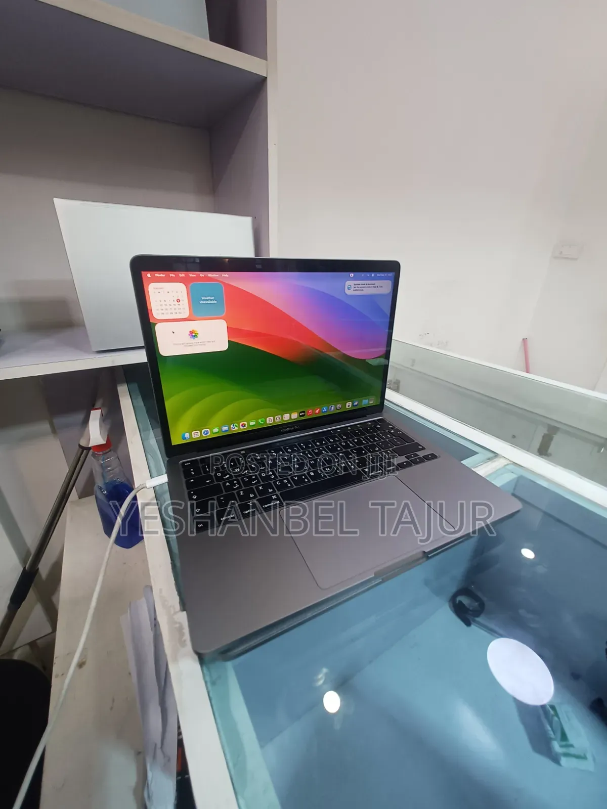 New Laptop Apple MacBook Pro M1 16GB Intel Core i5 SSD 512GB