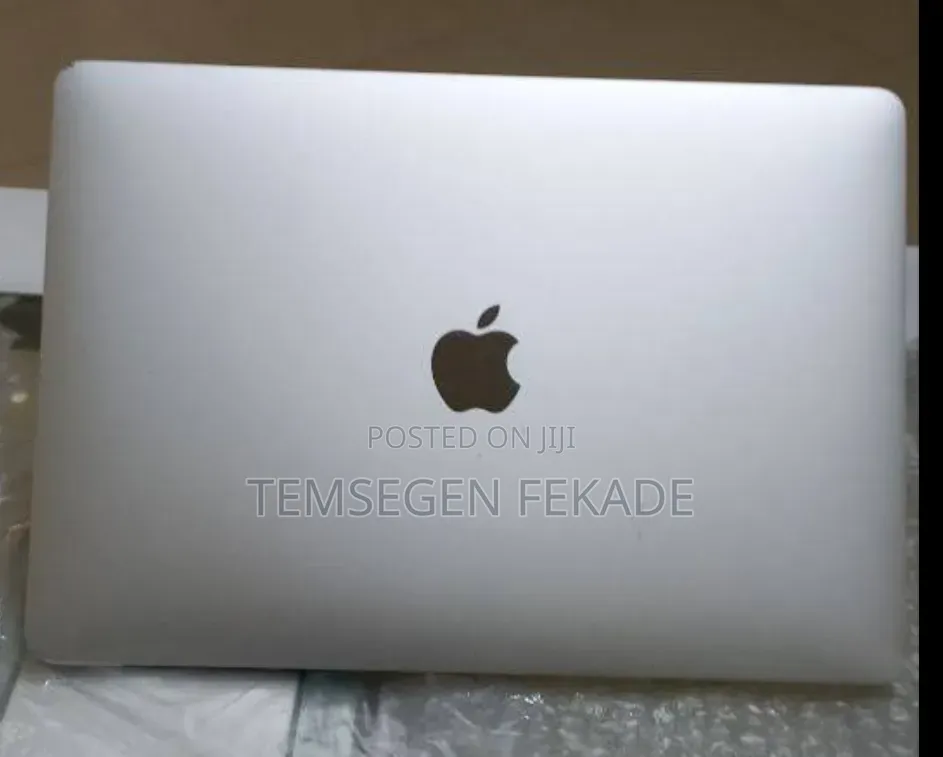 New Laptop Apple MacBook Pro 8GB Intel Core i5 SSD 256GB