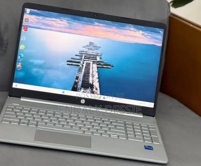 New Laptop HP Pavilion 15 8GB Intel Core i7 SSD 512GB