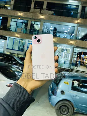 Apple iPhone 15 Plus 128 GB Pink