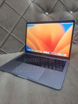 New Laptop Apple MacBook Pro 2017 16GB Intel Core i5 SSD 512GB
