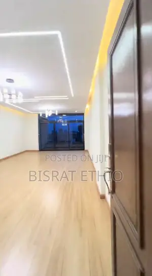 3bdrm Apartment in መገናኛ አምቼ, Bole for sale