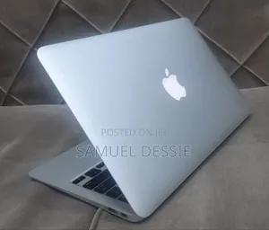Laptop Apple MacBook Air 2015 4GB Intel Core i5 SSD 256GB