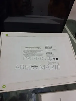 New Laptop Apple MacBook Air 2024 M3 15-inch 24GB Apple M3 SSD 512GB