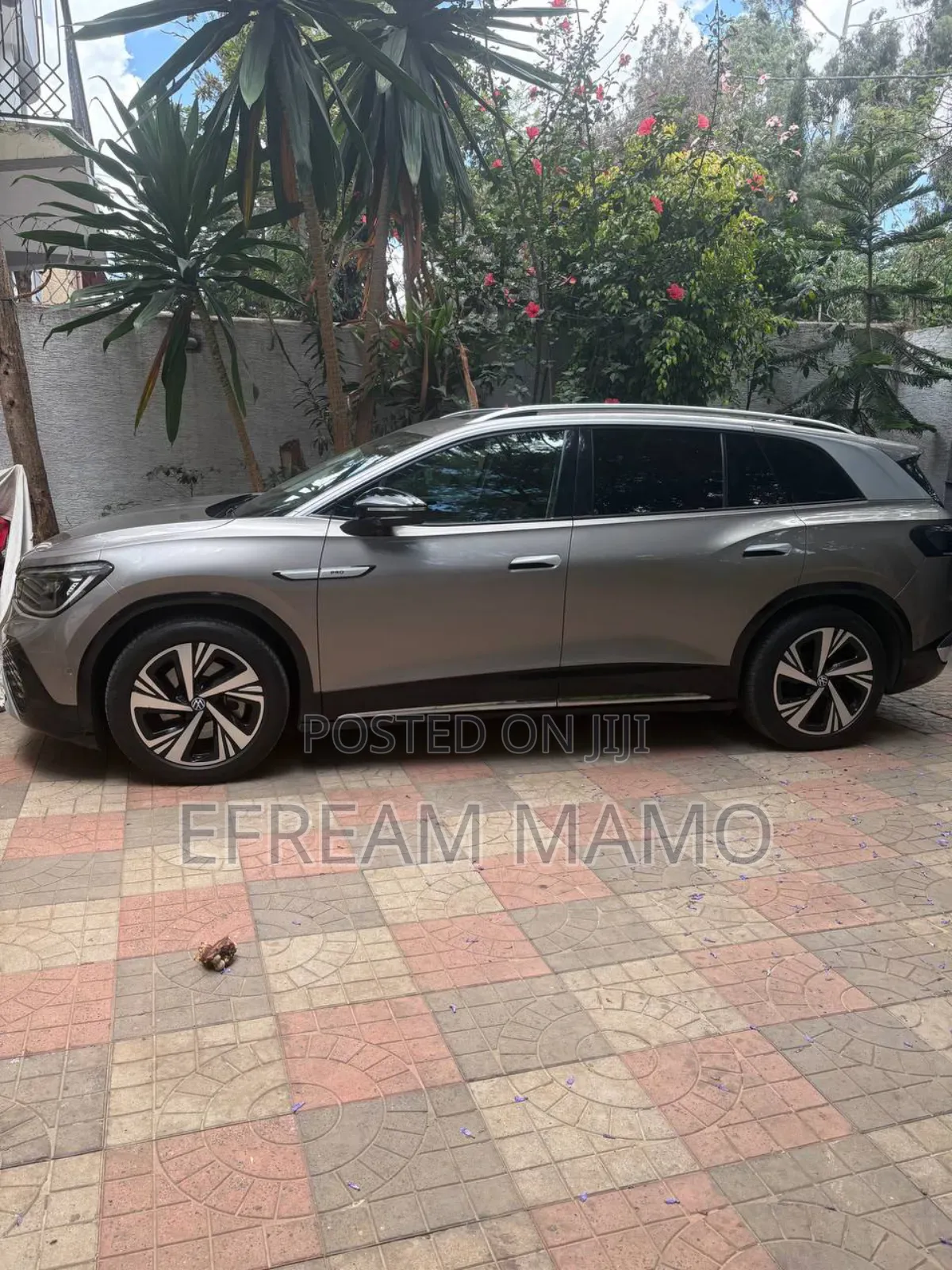 Volkswagen ID.6 2024 Gray