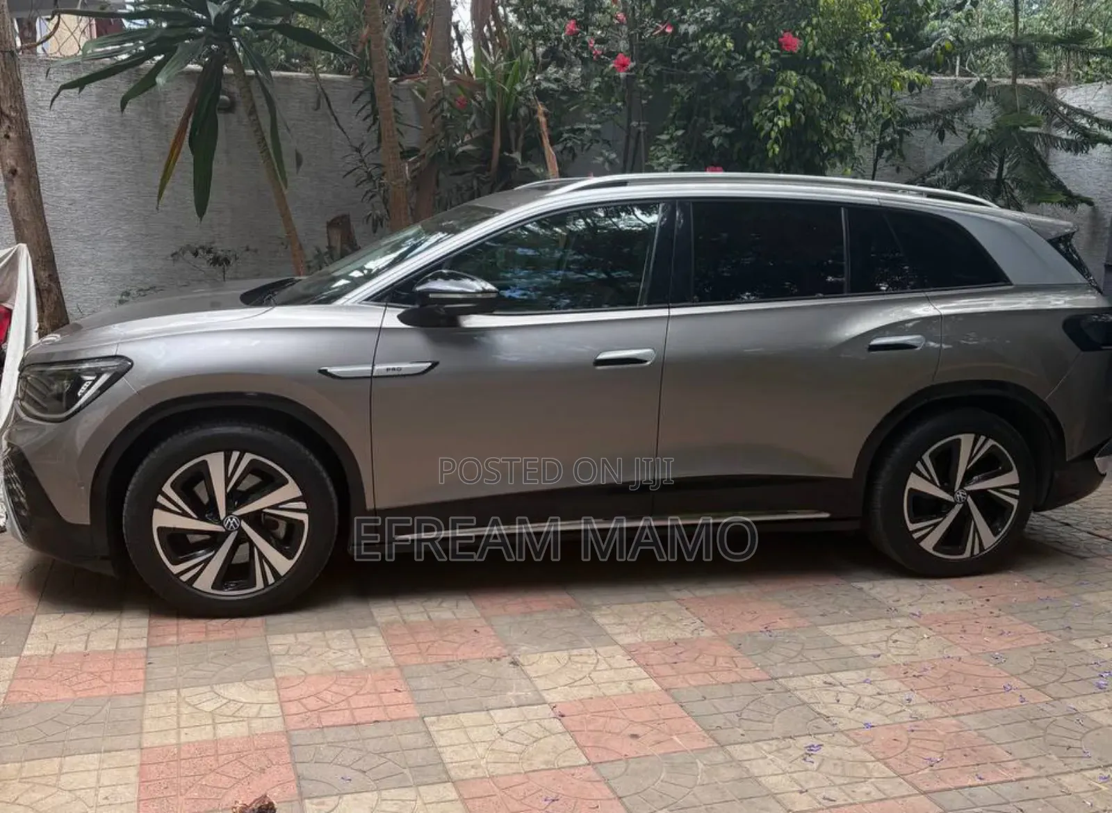 Volkswagen ID.6 2024 Gray