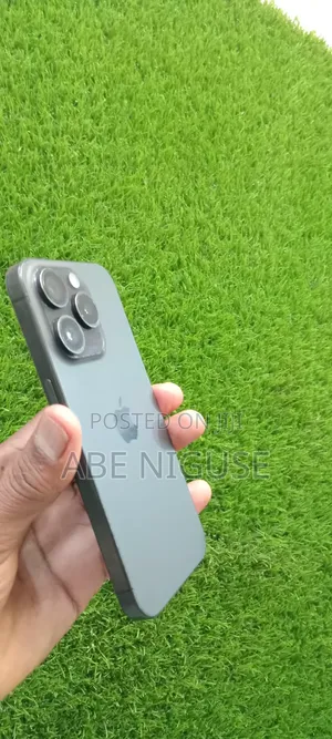 Apple iPhone 15 Pro 128 GB Black