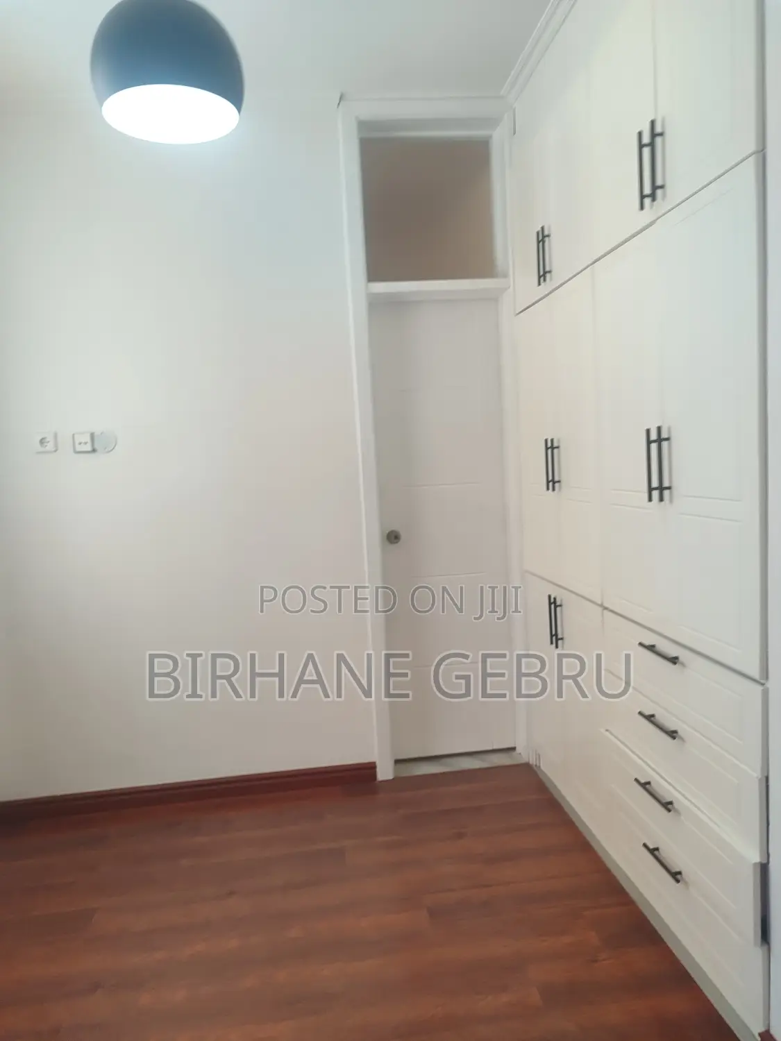 5bdrm House in G+3 House, Bole for rent