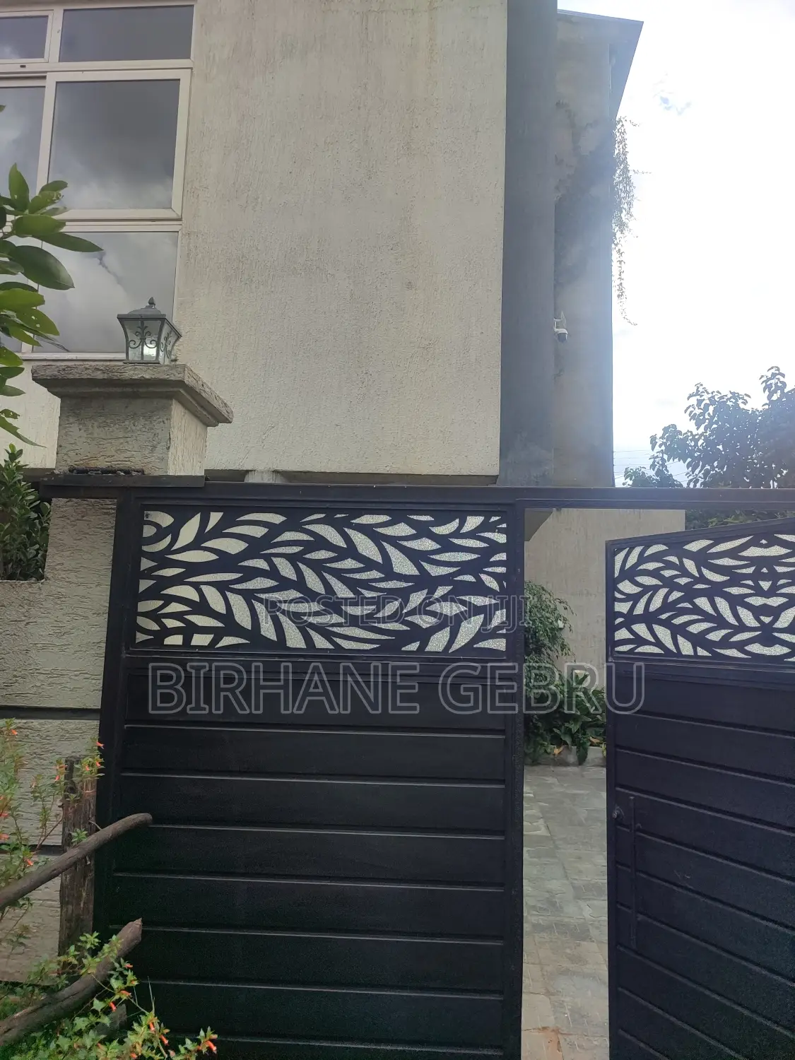 5bdrm House in G+3 House, Bole for rent