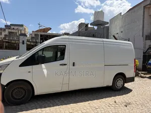 Toyota Grand HiAce 2020 White