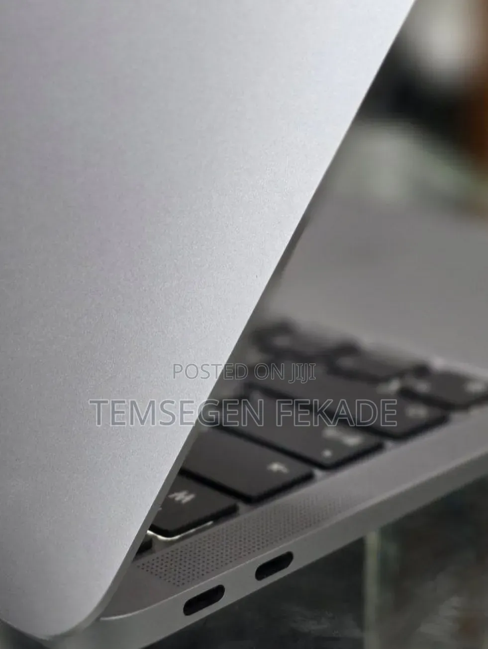 New Laptop Apple MacBook Air 2020 M1 16GB Apple M1 SSD 256GB