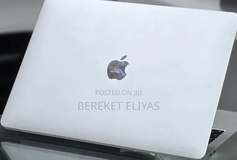 New Laptop Apple MacBook Air 2020 M1 8GB Apple M1 SSD 512GB