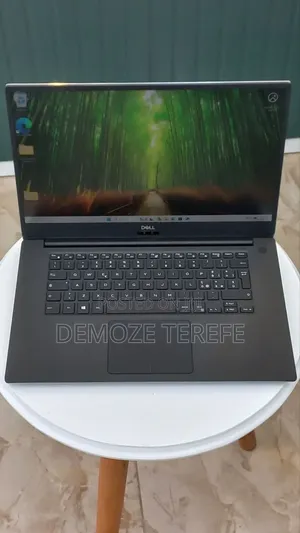 New Laptop Dell Precision 5540 16GB Intel Core i9 SSD 512GB