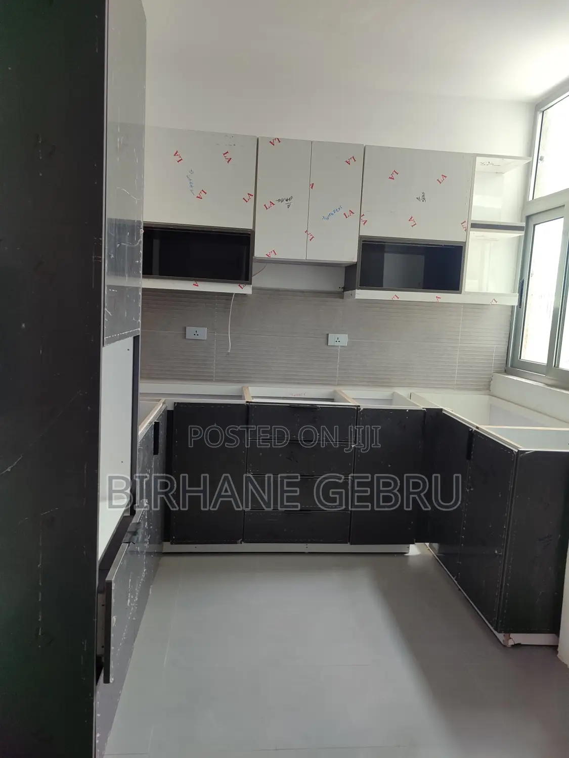 4bdrm Apartment in Luxury Apartiment, Bole for rent