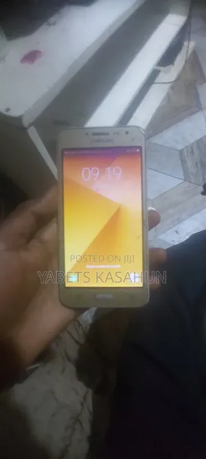 Samsung Galaxy Grand Prime Plus 8 GB Gold
