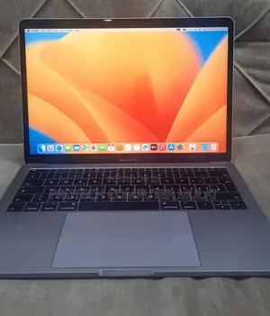 New Laptop Apple MacBook Pro 2017 16GB Intel Core i5 SSD 512GB