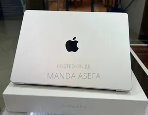New Laptop Apple MacBook Air 2024 M3 15-inch 24GB Apple M3 SSD 512GB