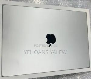 New Laptop Apple MacBook Air 2024 M3 15-inch 24GB Apple M3 SSD 512GB
