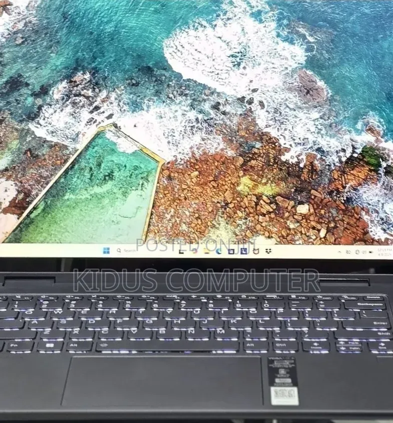 New Laptop Lenovo Yoga 7i 16GB Intel Core i7 SSD 512GB