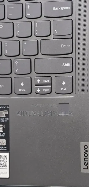 New Laptop Lenovo Yoga 7i 16GB Intel Core i7 SSD 512GB