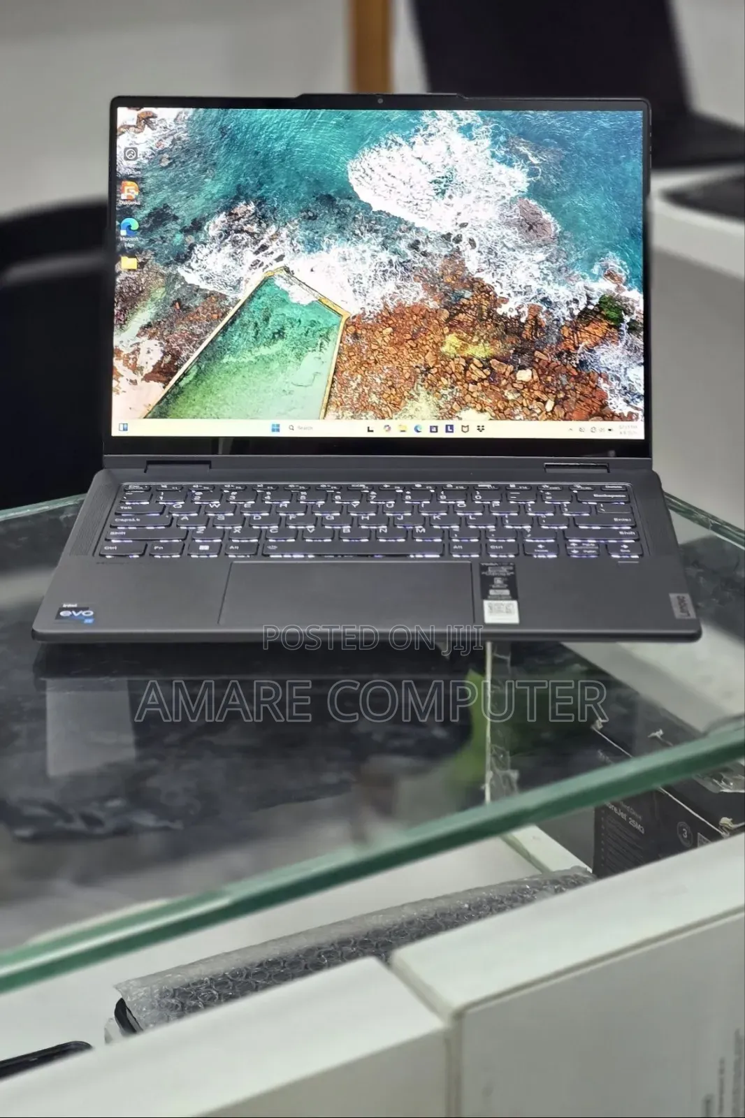 New Laptop Lenovo Yoga 7i 16GB Intel Core i7 SSD 512GB