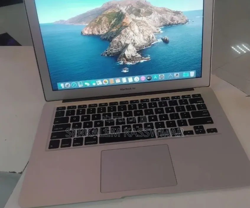 New Laptop Apple MacBook Air 2015 4GB Intel Core i5 SSD 256GB