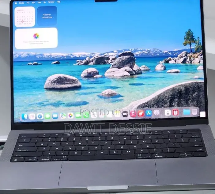 New Laptop Apple MacBook Pro 2021 M1 32GB Apple M1 Pro SSD 512GB