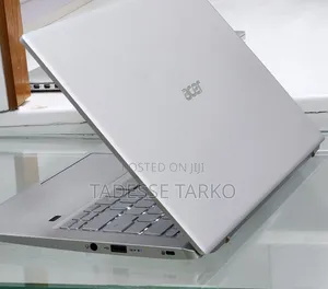 New Laptop Acer Aspire 3 8GB Intel Core i5 SSD 512GB