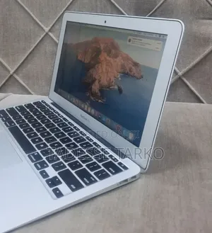 New Laptop Apple MacBook Air 2015 4GB Intel Core i5 SSD 256GB